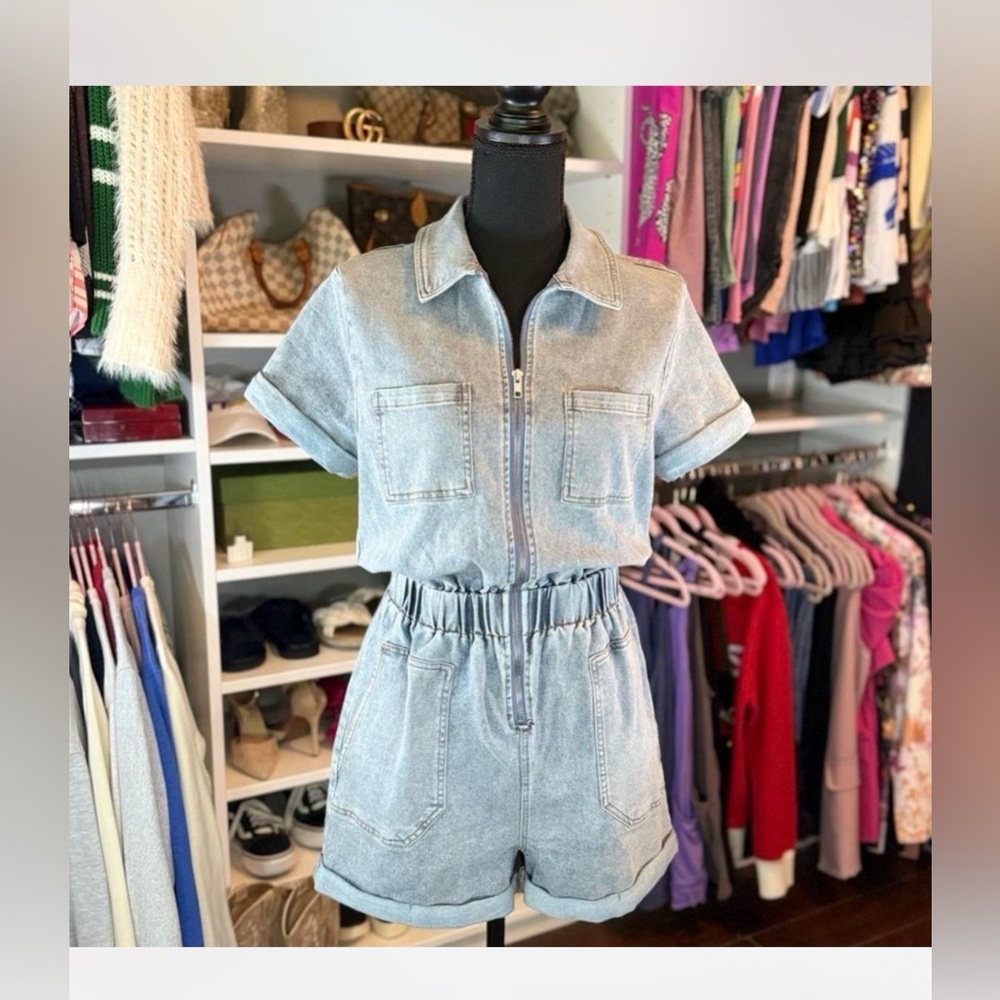 Size Small denim romper with pockets and zipper